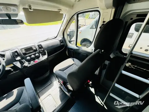 2021 Winnebago Solis 59P RV Photo 2