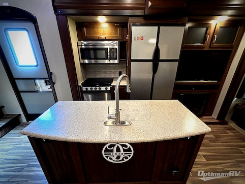 2017 Keystone Montana High Country 305RL RV Photo 2