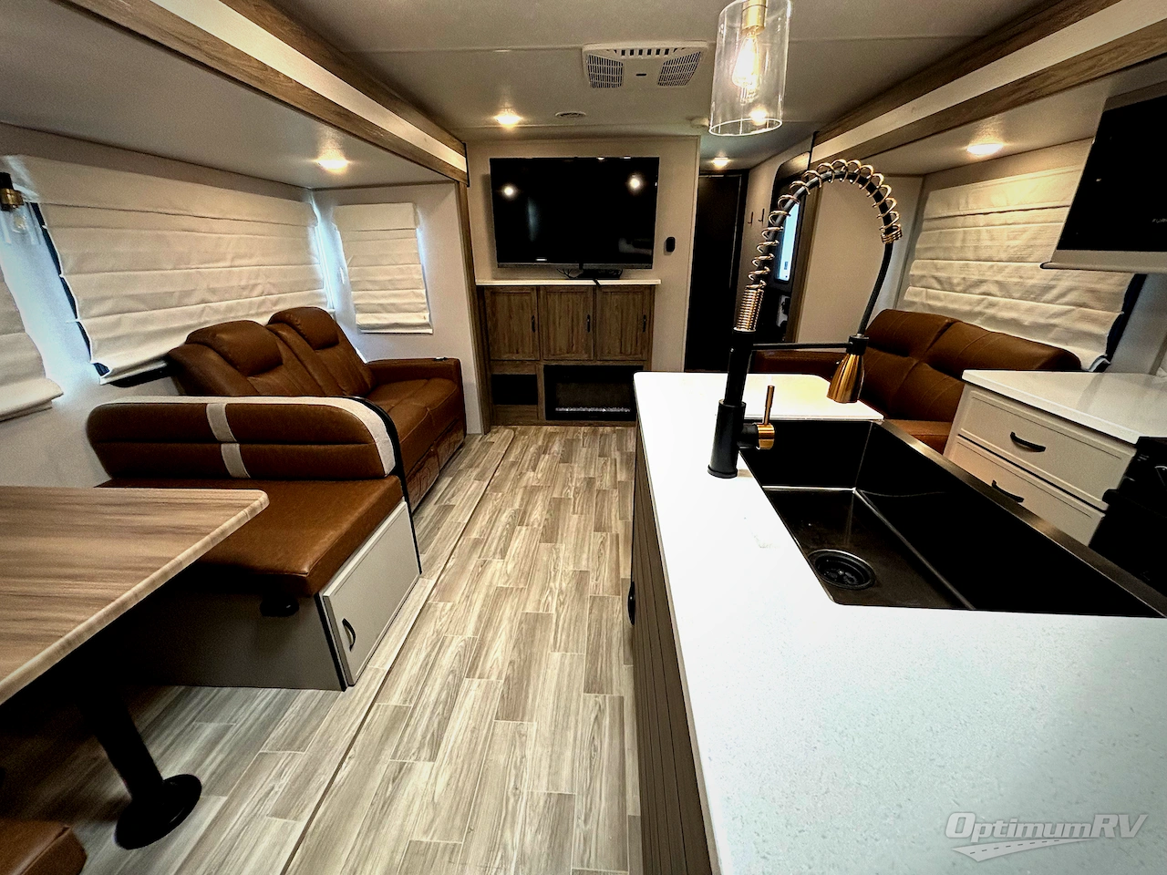 2024 Forest River Vibe 34BH Photo 5