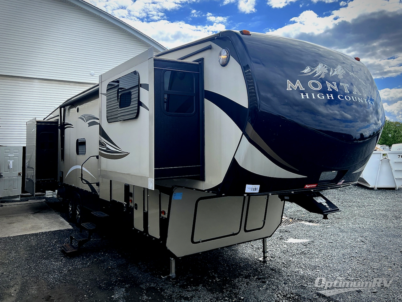 2017 Keystone Montana High Country 375FL Photo 1