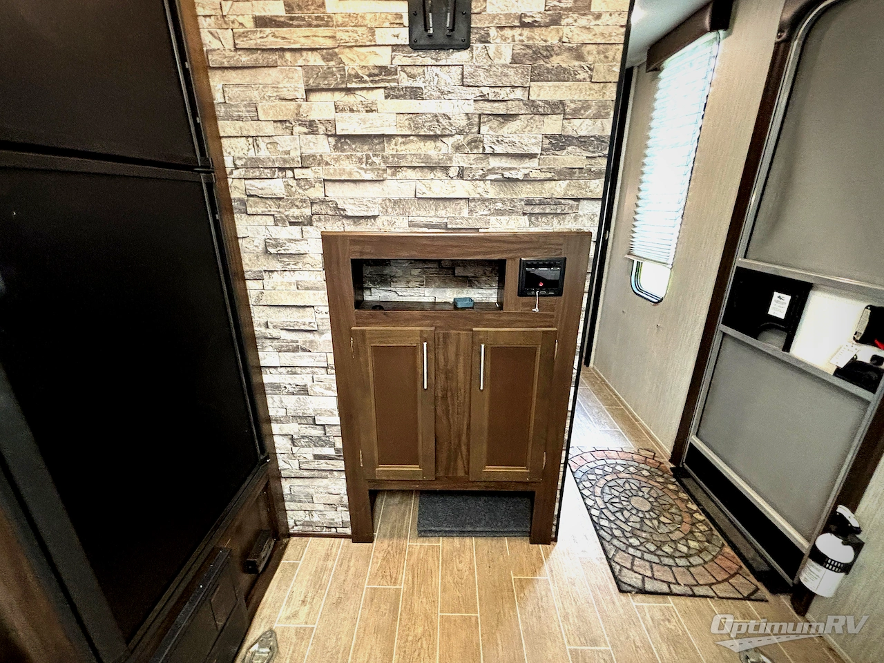 2020 Forest River Cherokee Grey Wolf 25RRT Photo 11