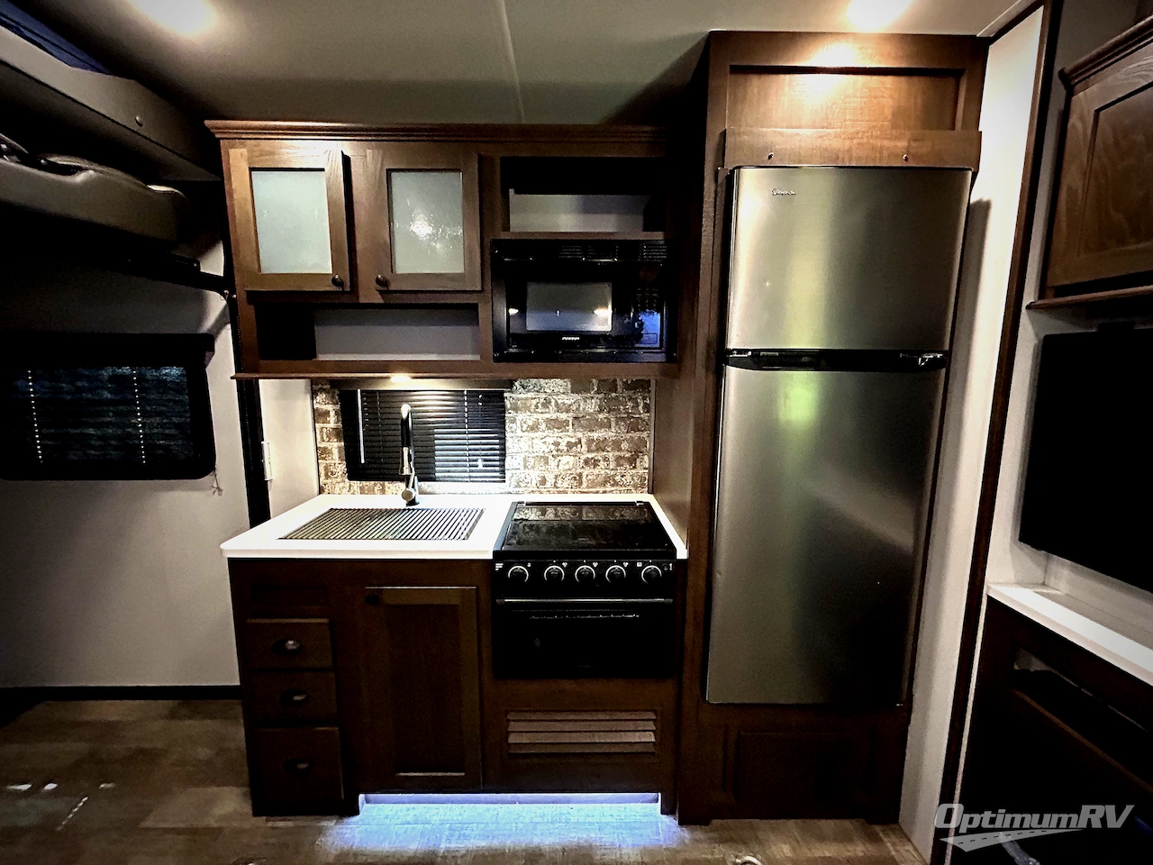 2021 Forest River XLR Hyper Lite 2513 Photo 6