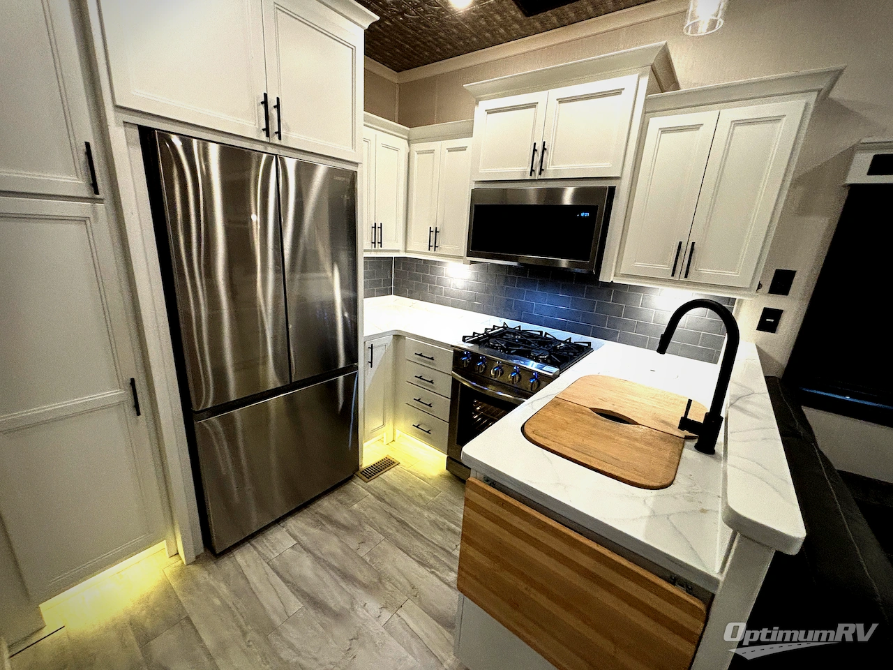 2022 Forest River RiverStone 39RKFB Photo 6