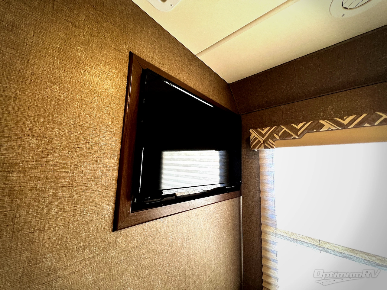 2017 Thor Axis 25.3 Photo 17