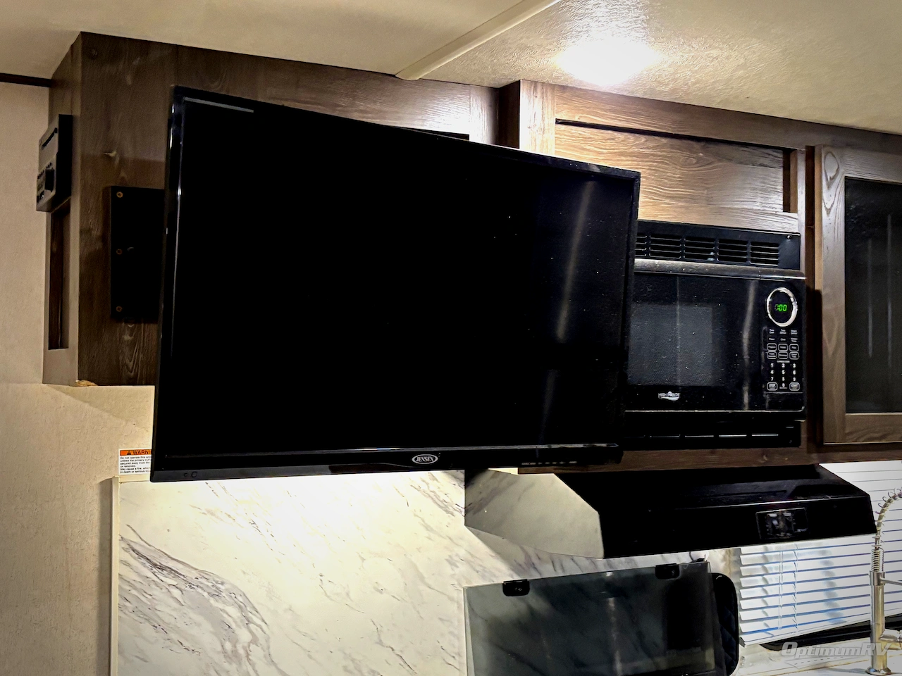 2019 Forest River Salem Hemisphere Hyper-Lyte 23RBHL Photo 9