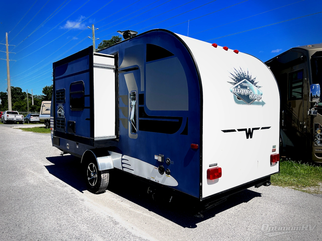 2017 Winnebago Towables Winnie Drop 170S Photo 3