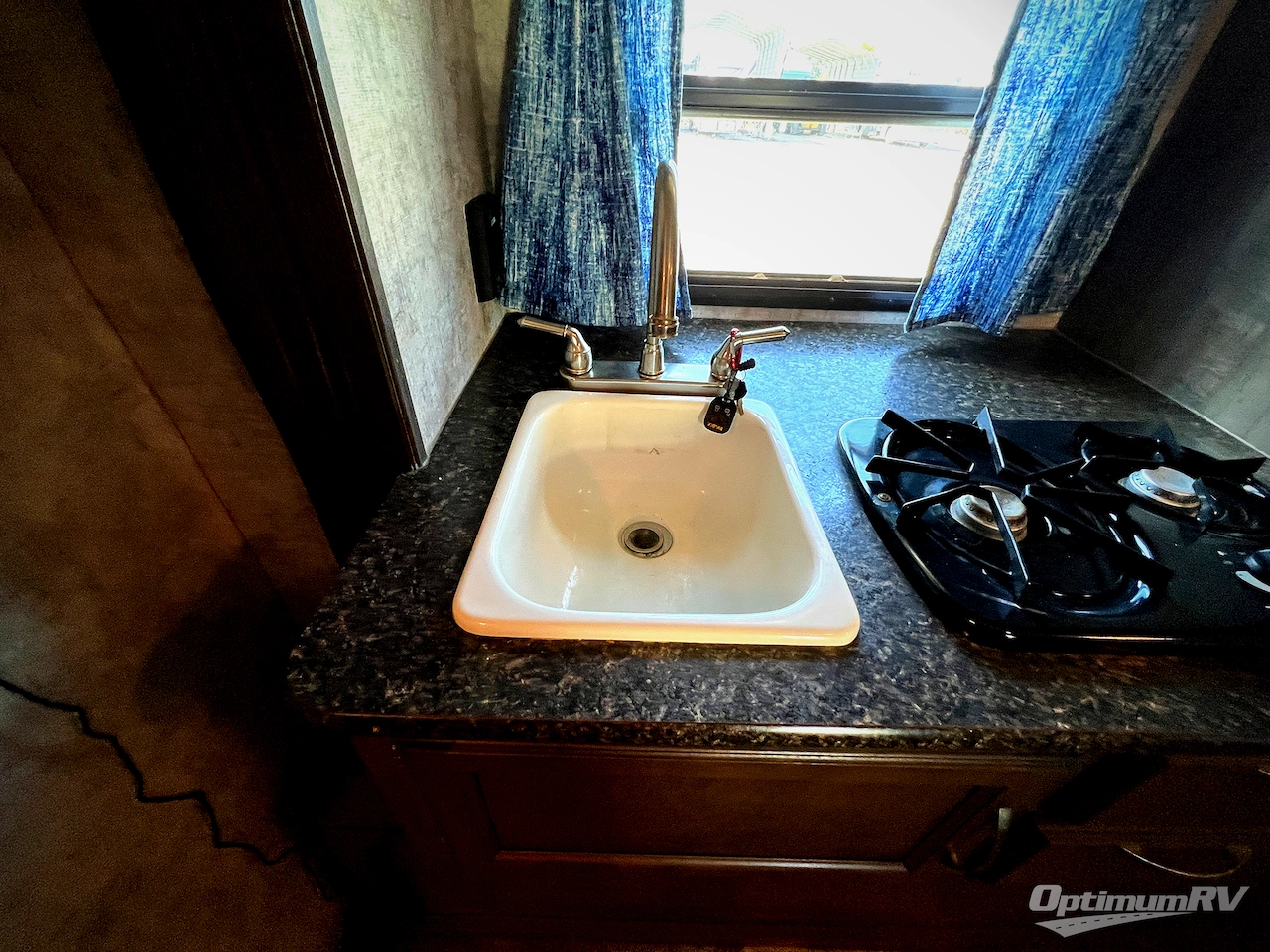 2017 Winnebago Towables Winnie Drop 170S Photo 10