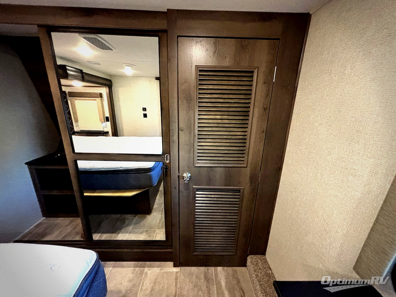 2019 Keystone Montana 3791RD Photo 19