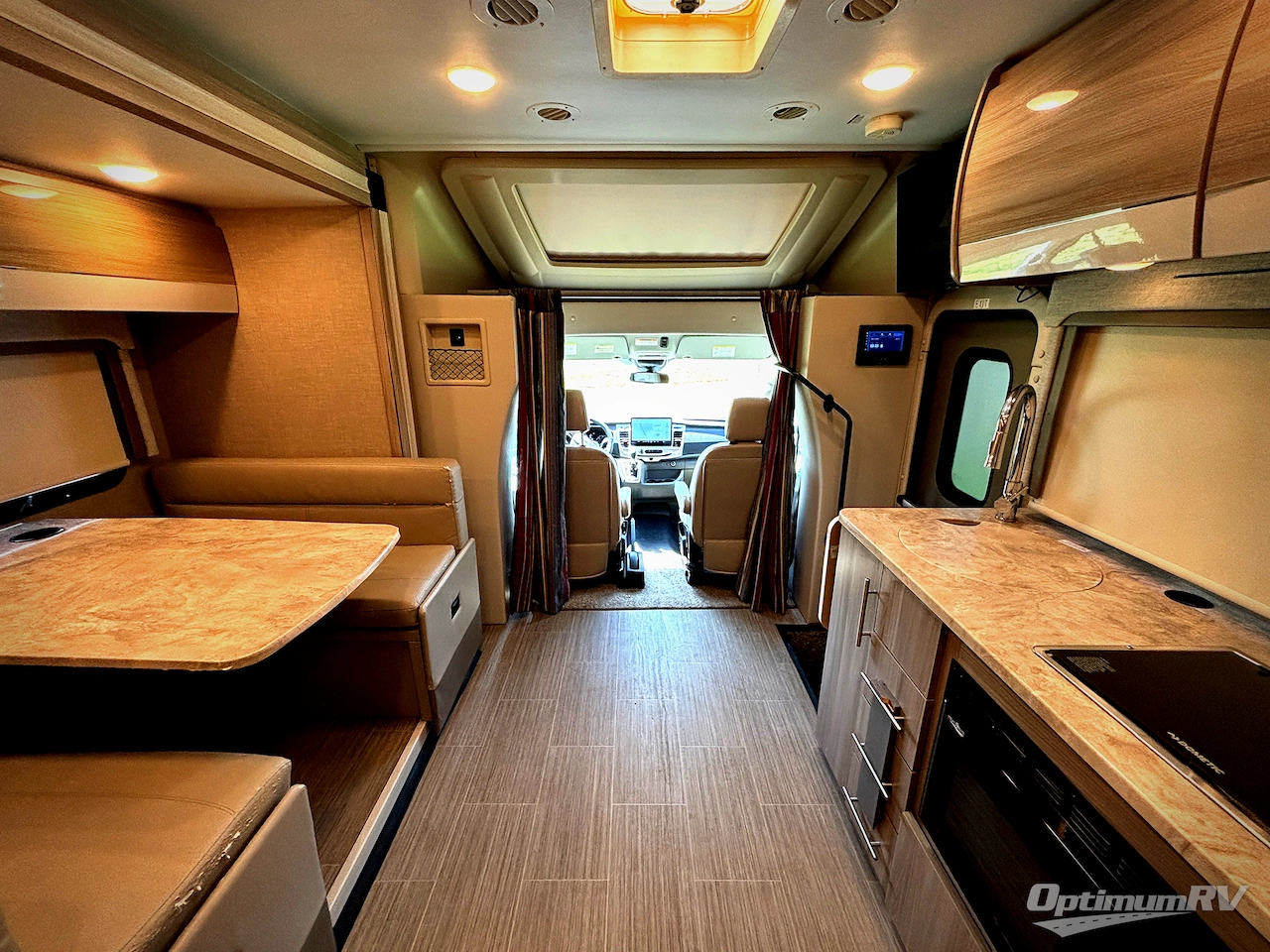 2023 Thor Compass 23TW Photo 4