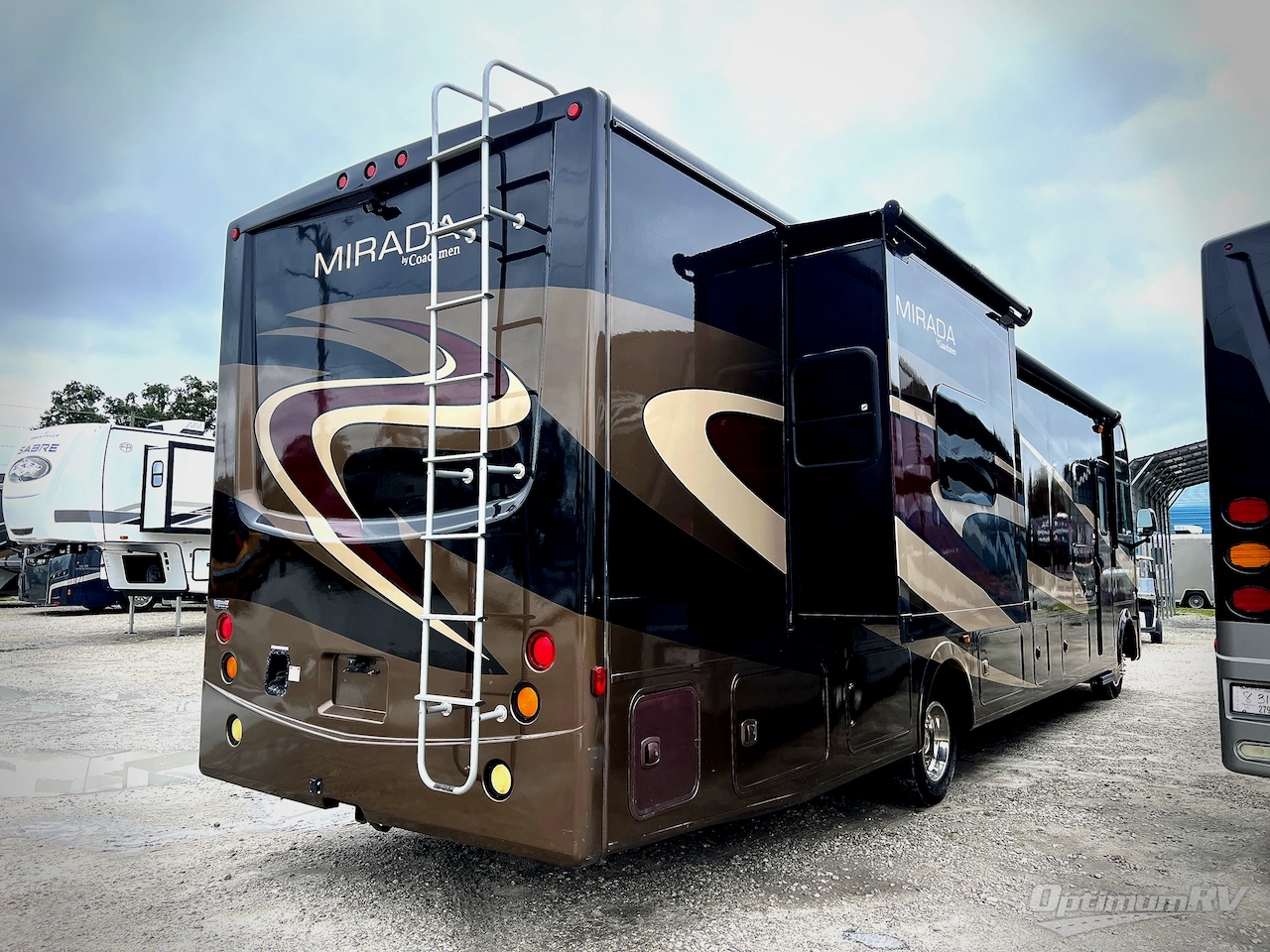 2016 Coachmen Mirada 35LS Photo 3