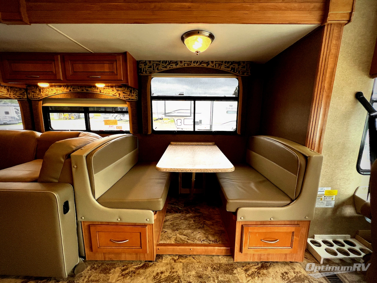 2016 Coachmen Mirada 35LS Photo 16