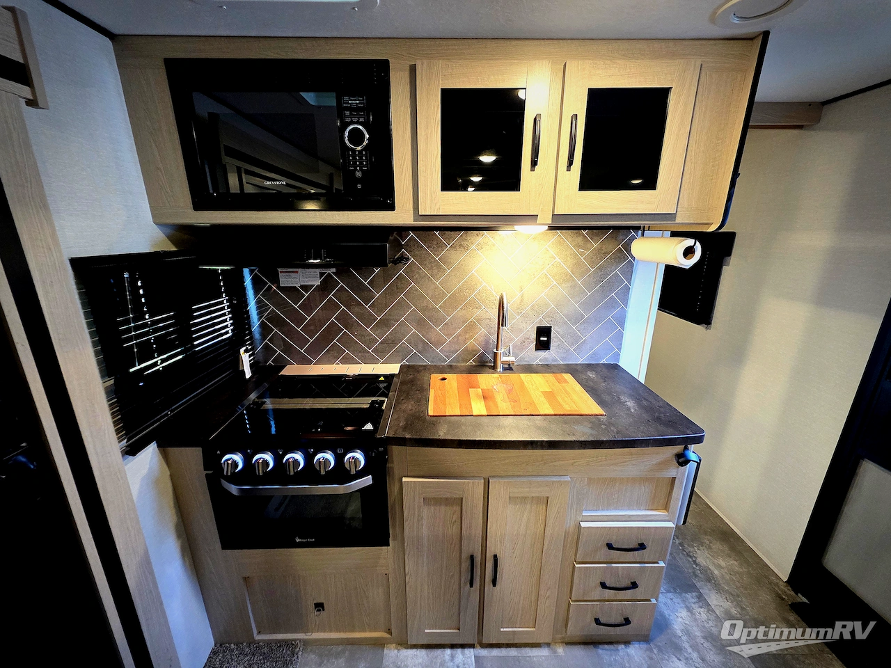 2022 Coachmen Apex Ultra-Lite 256BHS Photo 8