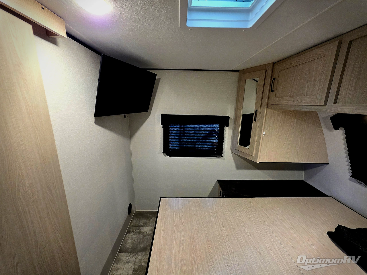 2022 Coachmen Apex Ultra-Lite 256BHS Photo 19