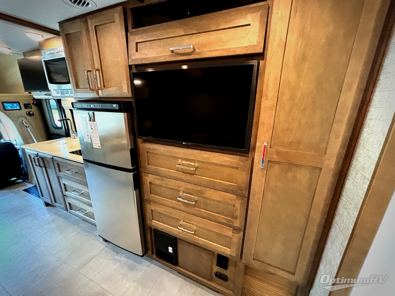 2024 Tiffin Wayfarer 25RW Photo 17