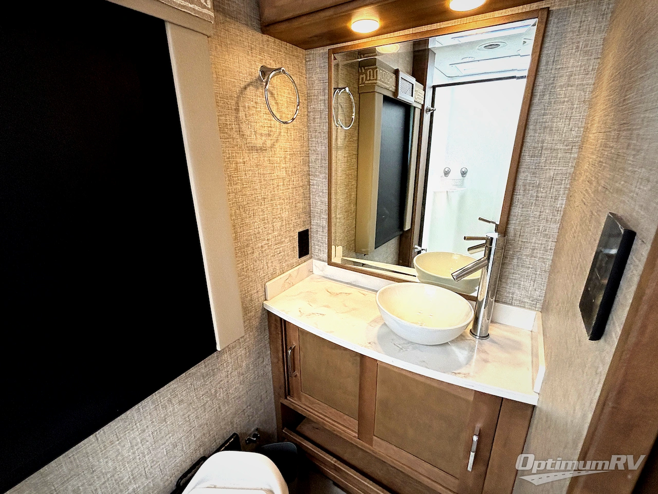 2024 Tiffin Wayfarer 25RW Photo 19