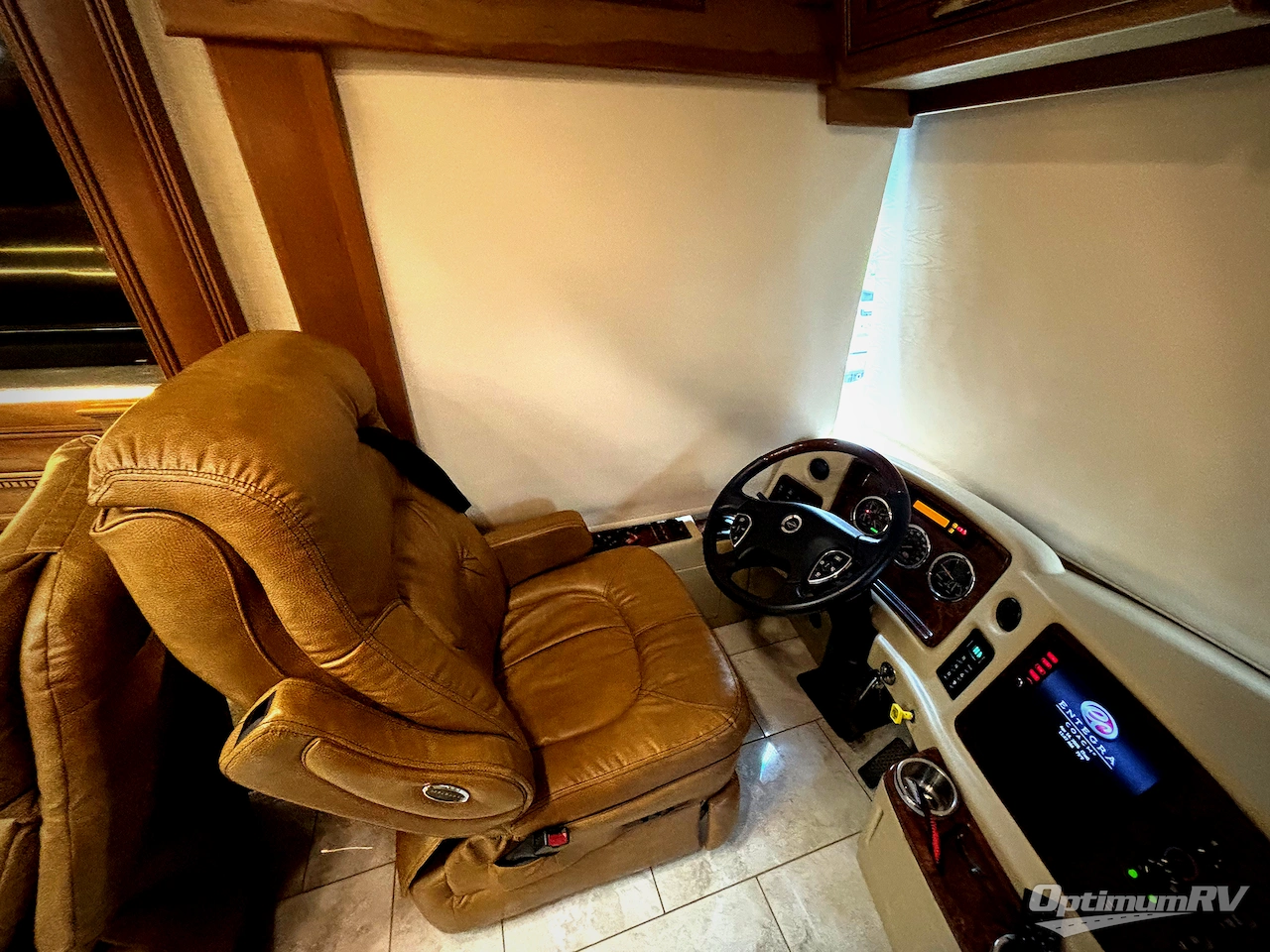 2017 Entegra Anthem 44B Photo 10