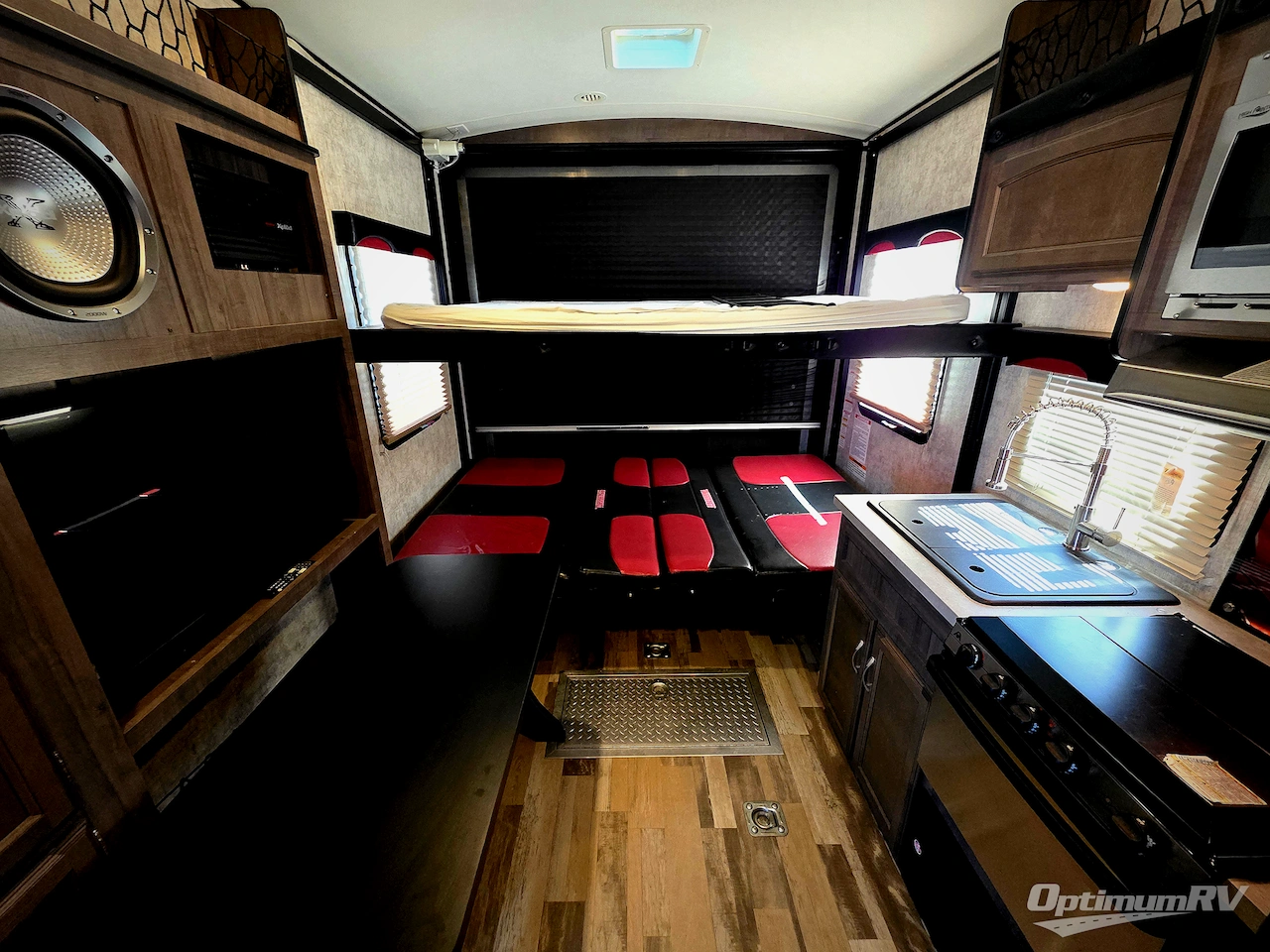 2016 Winnebago Towables Spyder 24FQ Photo 4