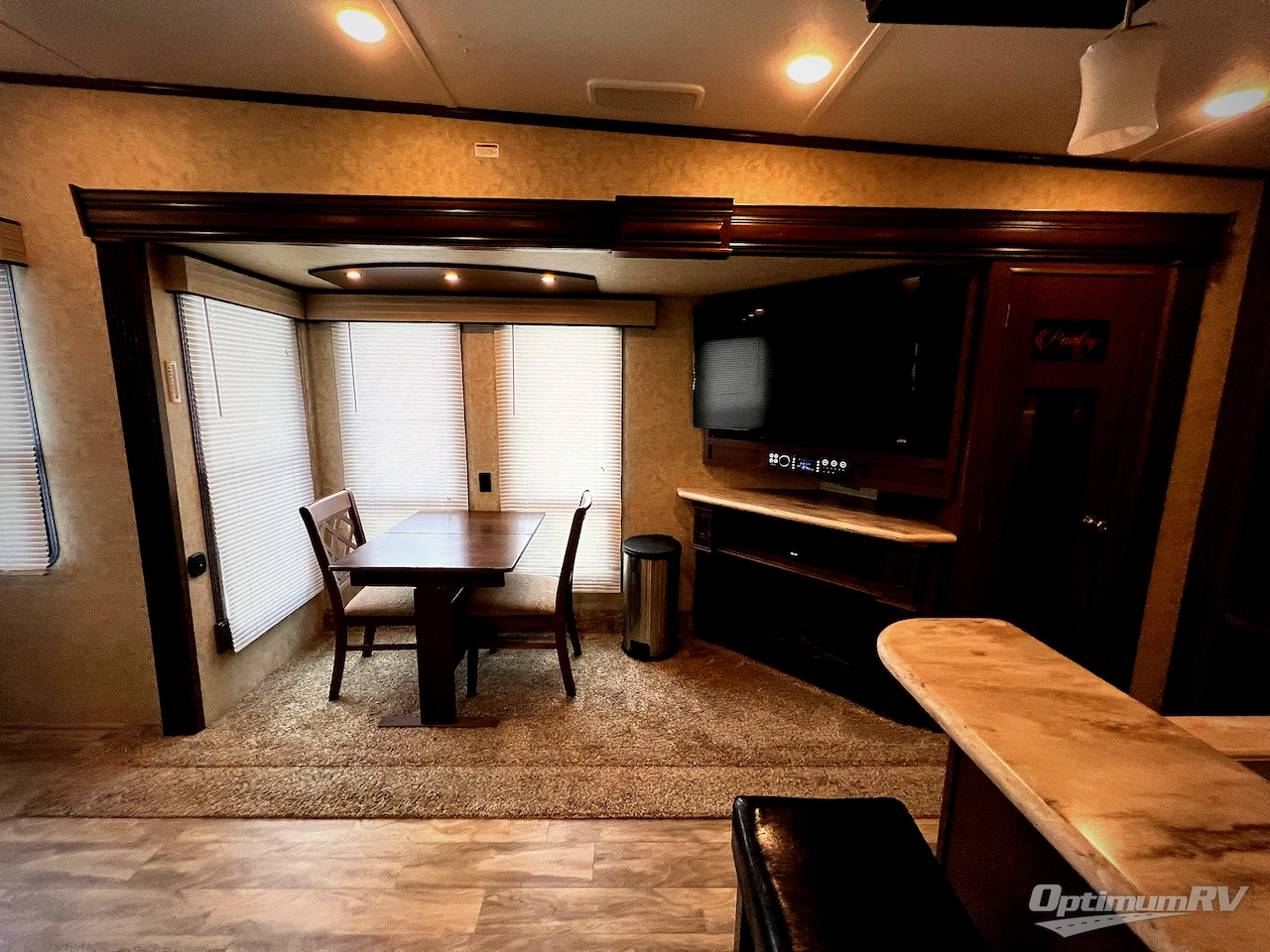 2017 Prime Time Sanibel 3751 Photo 4