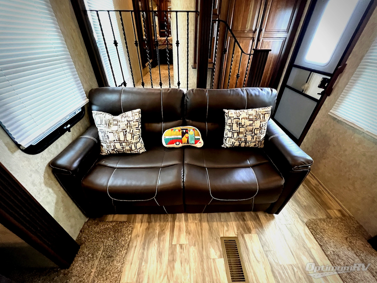 2017 Prime Time Sanibel 3751 Photo 15
