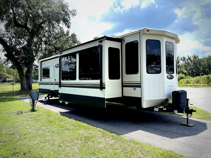 2019 Forest River Cedar Creek Cottage 40CCK RV Photo 1