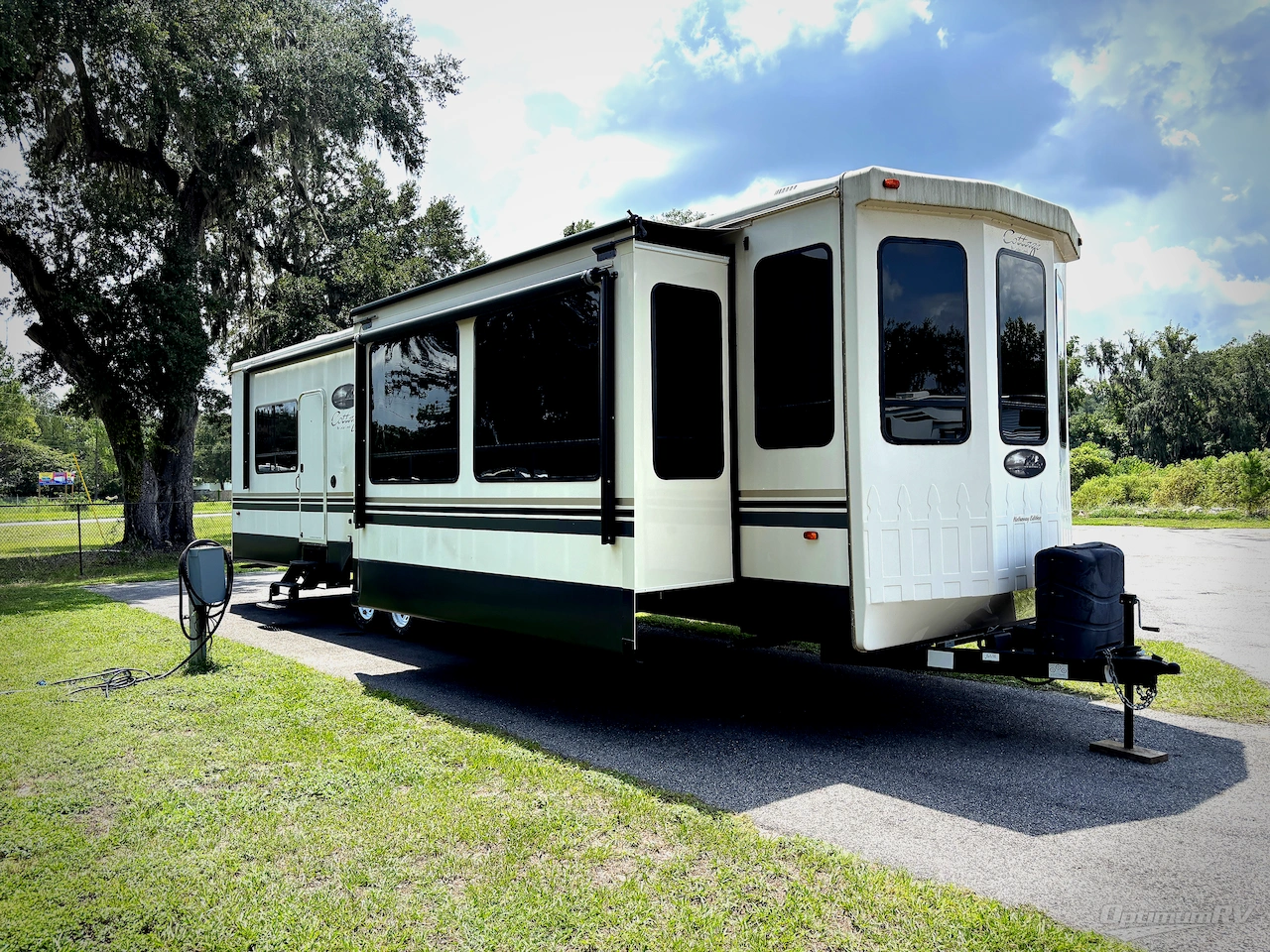 2019 Forest River Cedar Creek Cottage 40CCK Photo 1