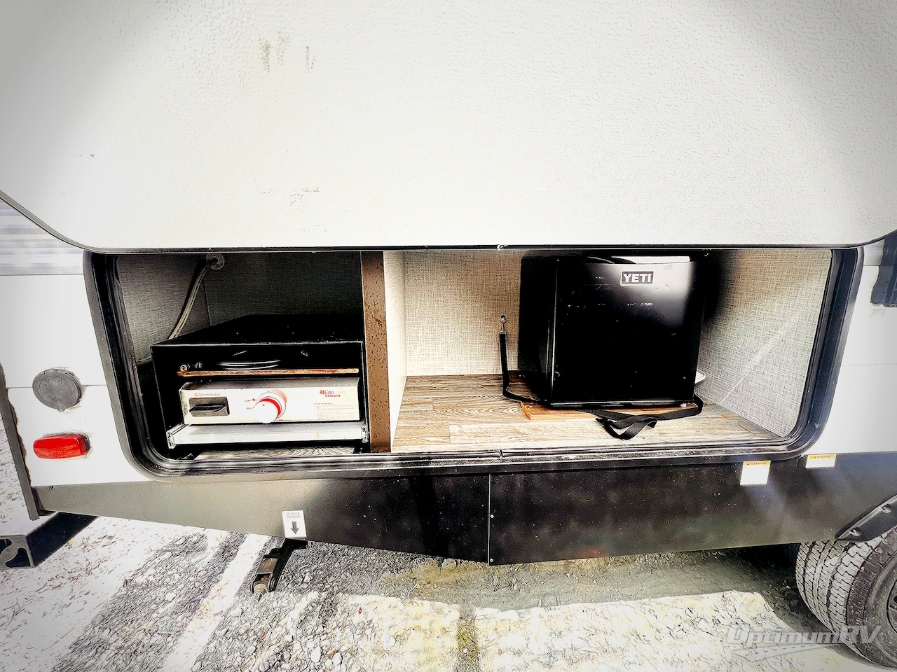 2021 East To West Della Terra 250BH Photo 20