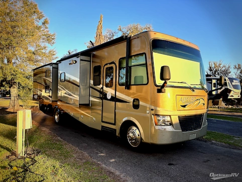 Used 2012 Tiffin Allegro 35 QBA Featured Photo