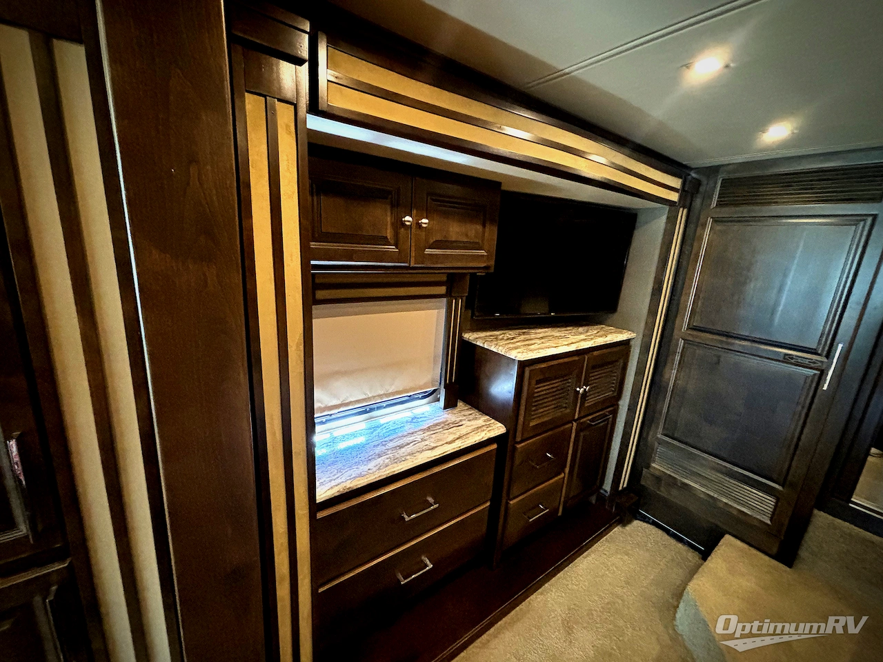 2019 Tiffin Allegro RED 33AA Photo 13