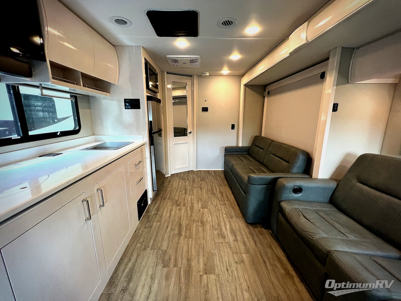 2023 Renegade Vienna 25RML Photo 4