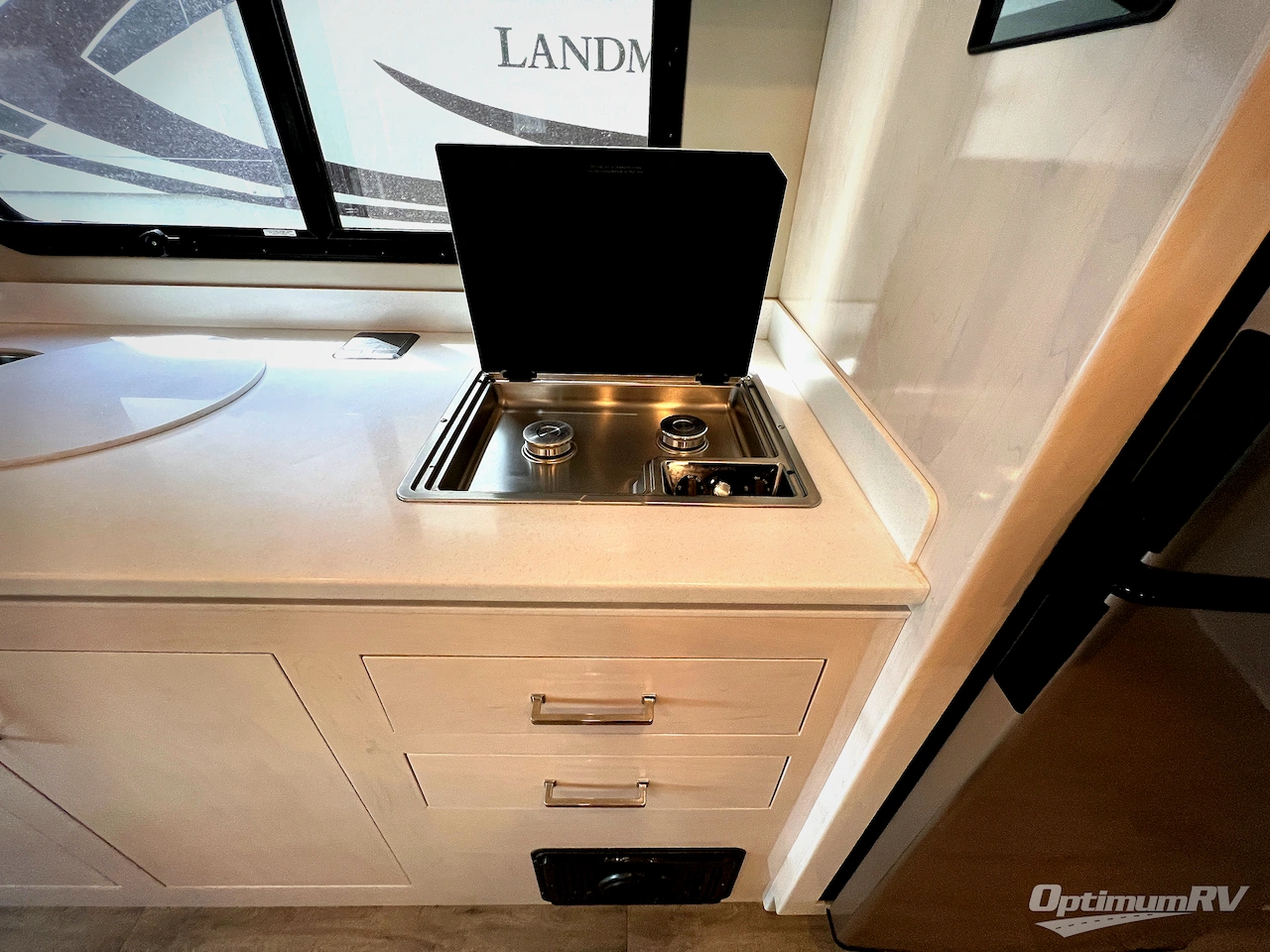 2023 Renegade Vienna 25RML Photo 14