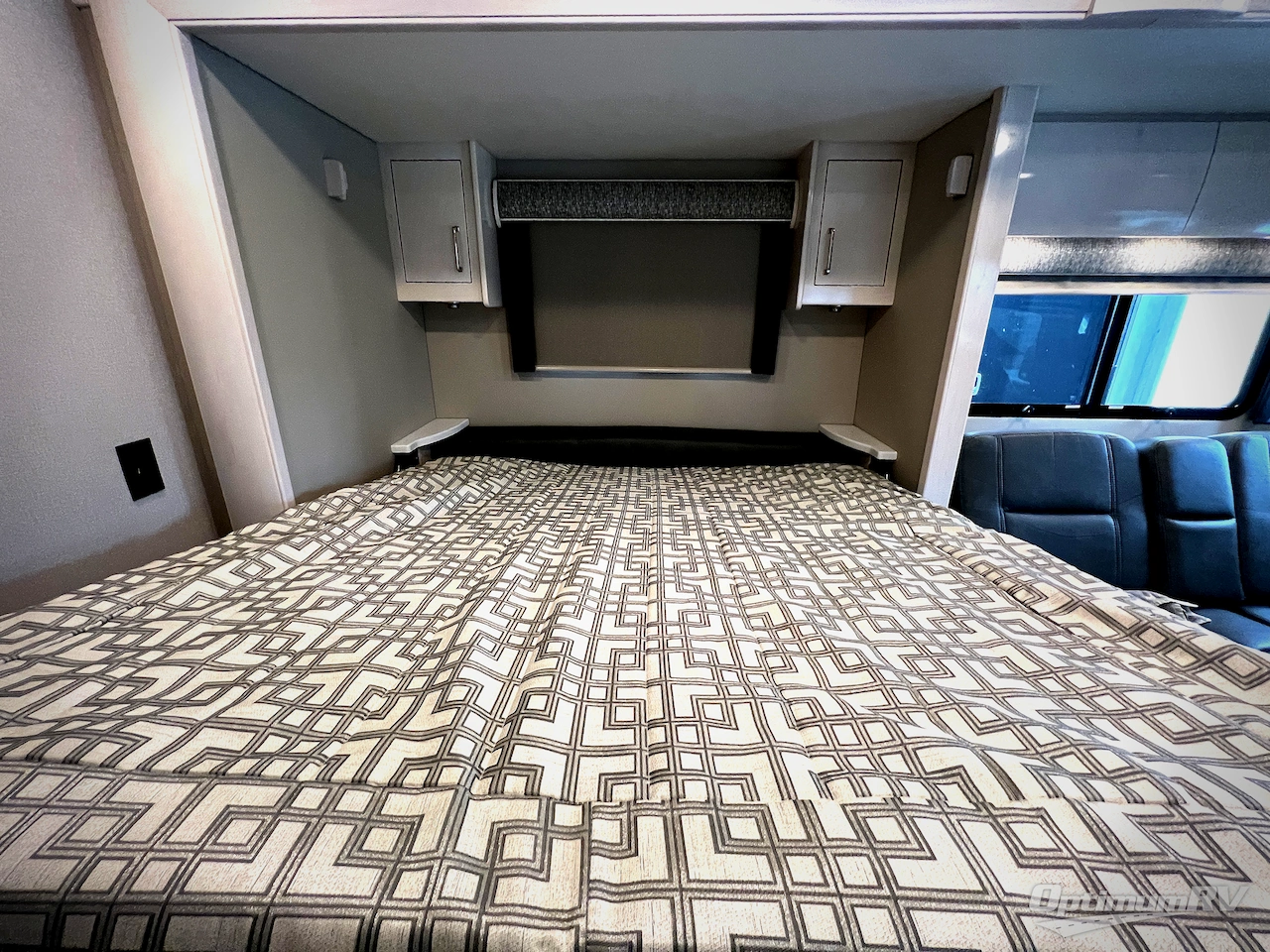 2023 Renegade Vienna 25RML Photo 18