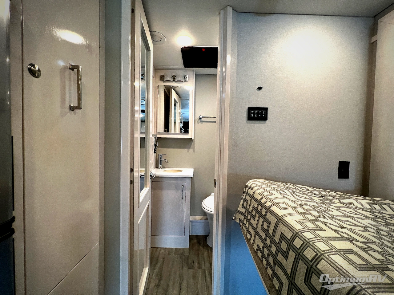 2023 Renegade Vienna 25RML Photo 19