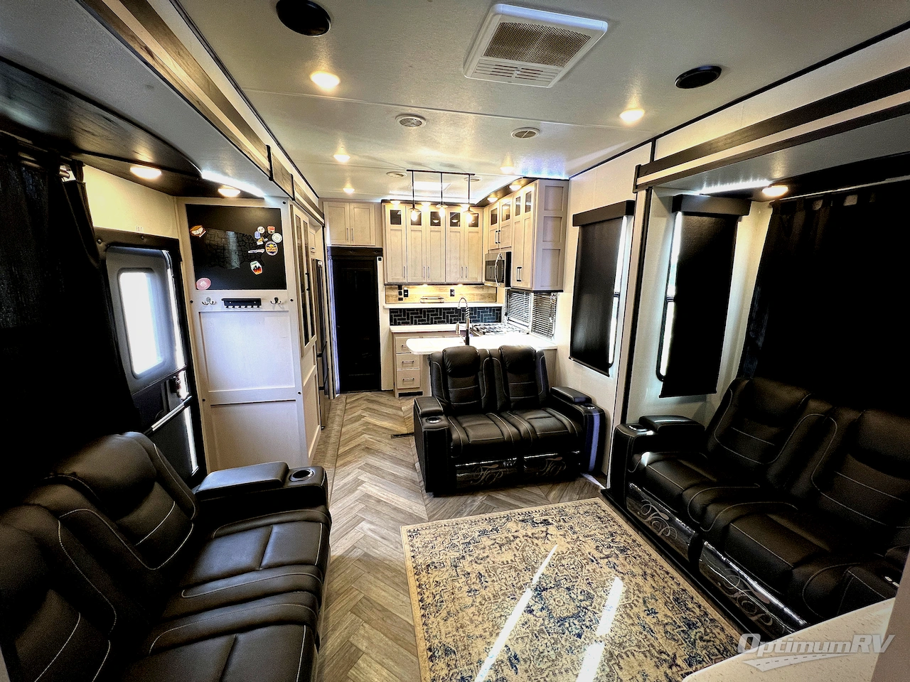 2024 Heartland Cyclone 4006 Photo 6