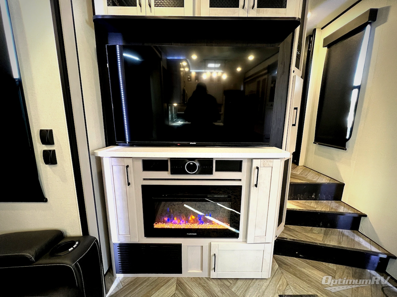 2024 Heartland Cyclone 4006 Photo 8