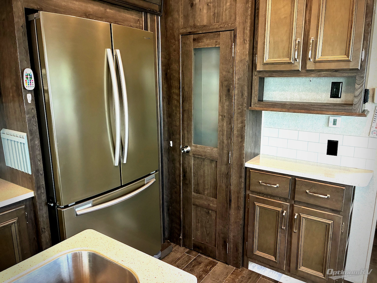 2018 Keystone Montana High Country 385BR Photo 15