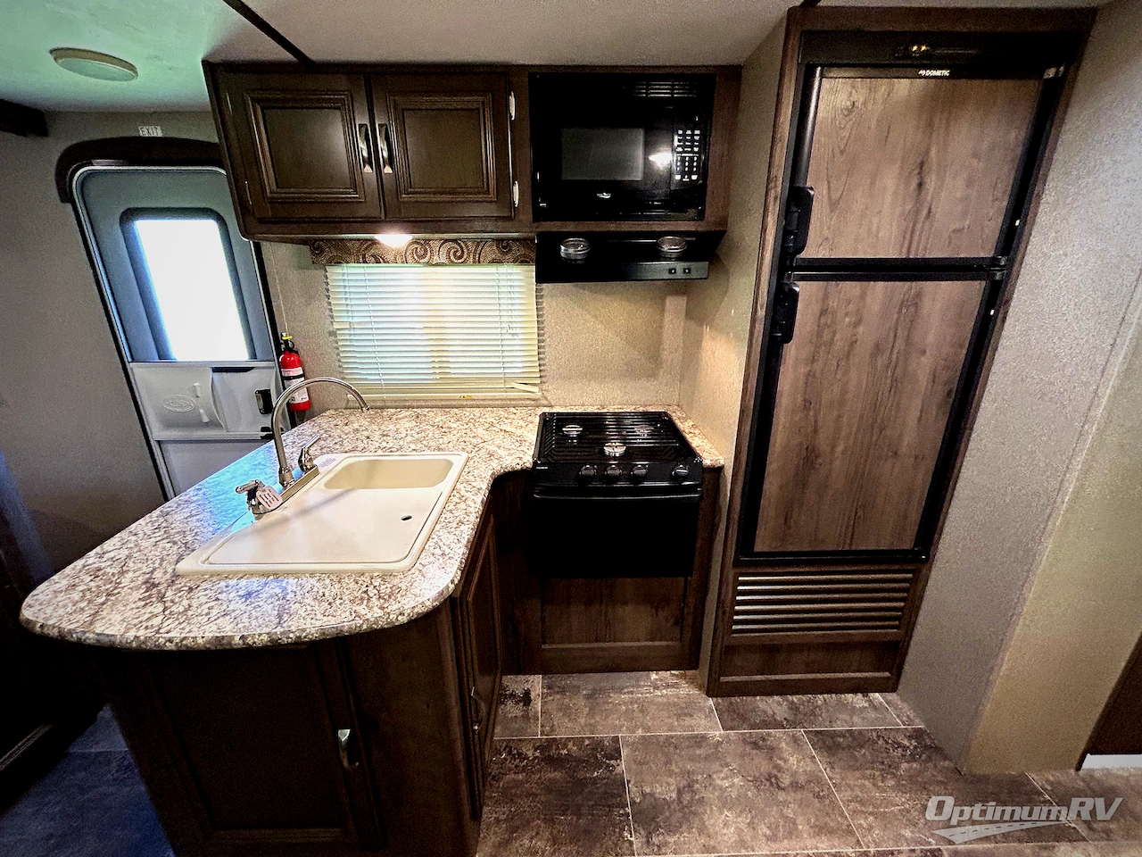 2018 Keystone Passport 2920BH Grand Touring Photo 6