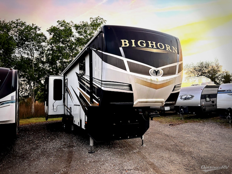 2022 Heartland Bighorn 3776RL RV Photo 1