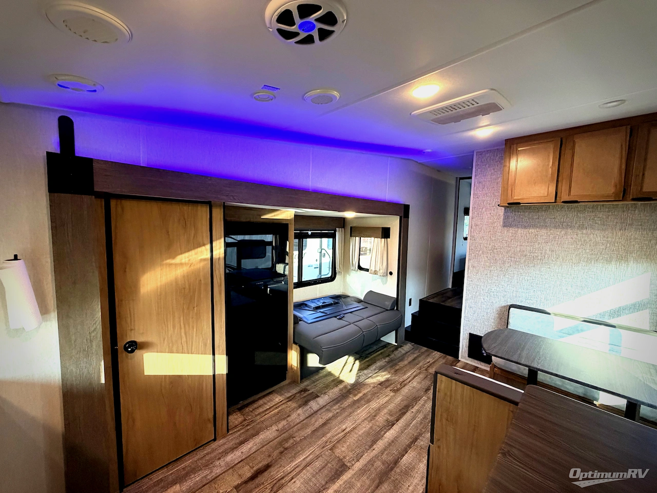 2024 Forest River Cherokee Black Label 235MBBL Photo 5