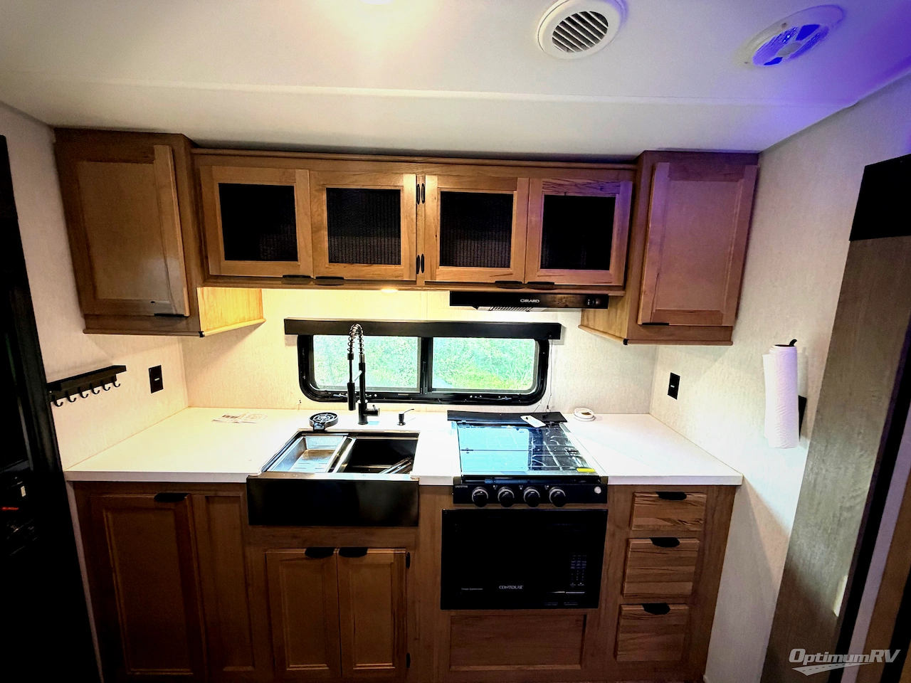 2024 Forest River Cherokee Black Label 235MBBL Photo 8
