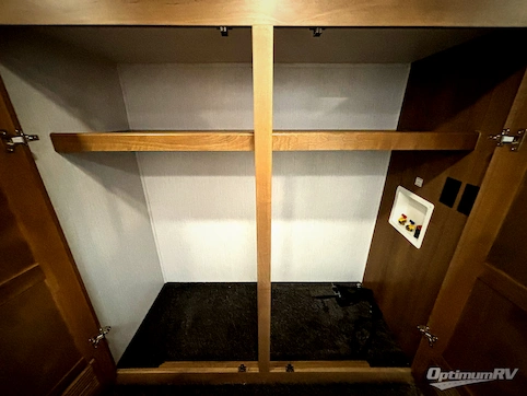 2022 Heartland Bighorn 3960LS RV Photo 3