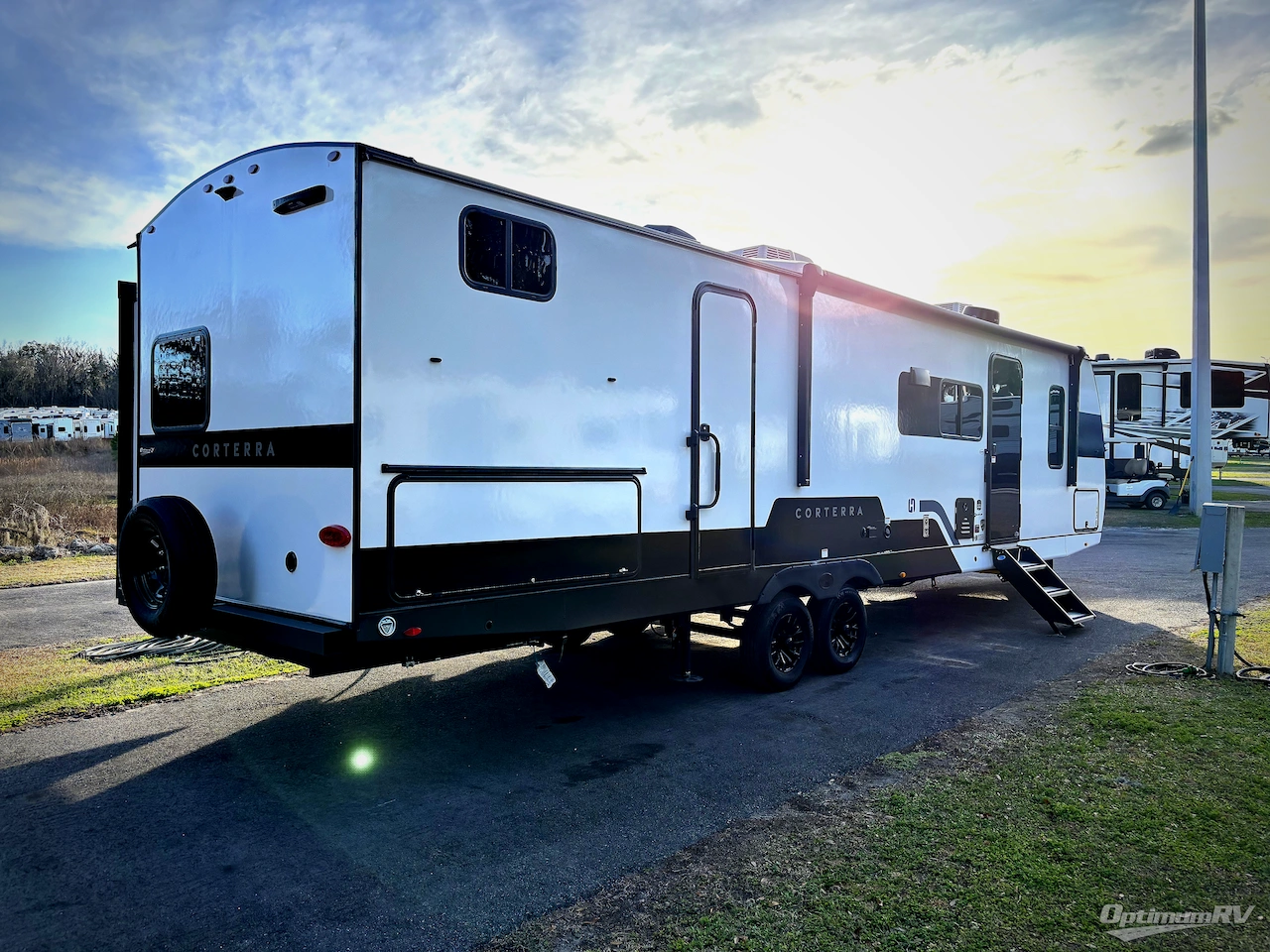 2025 Heartland Corterra 33.3BH Photo 2