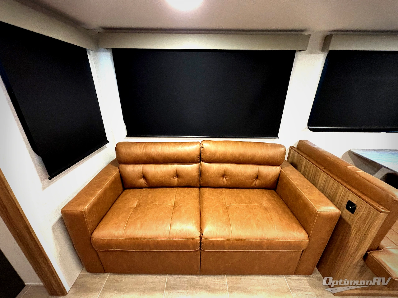 2025 Heartland Corterra 33.3BH Photo 10