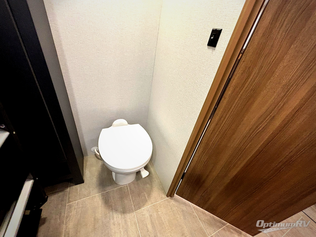 2025 Heartland Corterra 33.3BH Photo 14