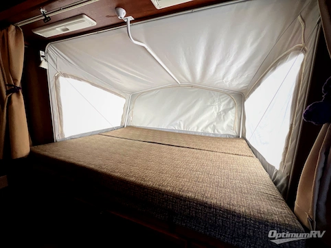 2013 Jayco Jay Feather Ultra Lite X18D RV Photo 3