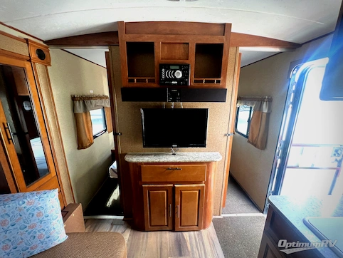 2014 Forest River Surveyor Sport SP 220RBS RV Photo 3