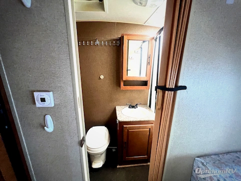 2014 Forest River Surveyor Sport SP 220RBS RV Photo 4