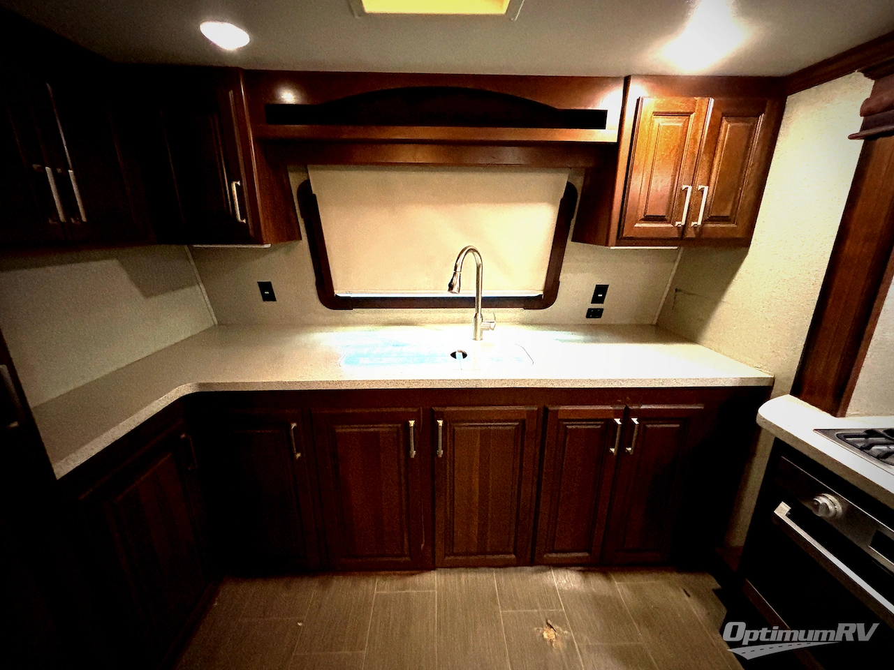 2019 Keystone alpine 3800FK Photo 10