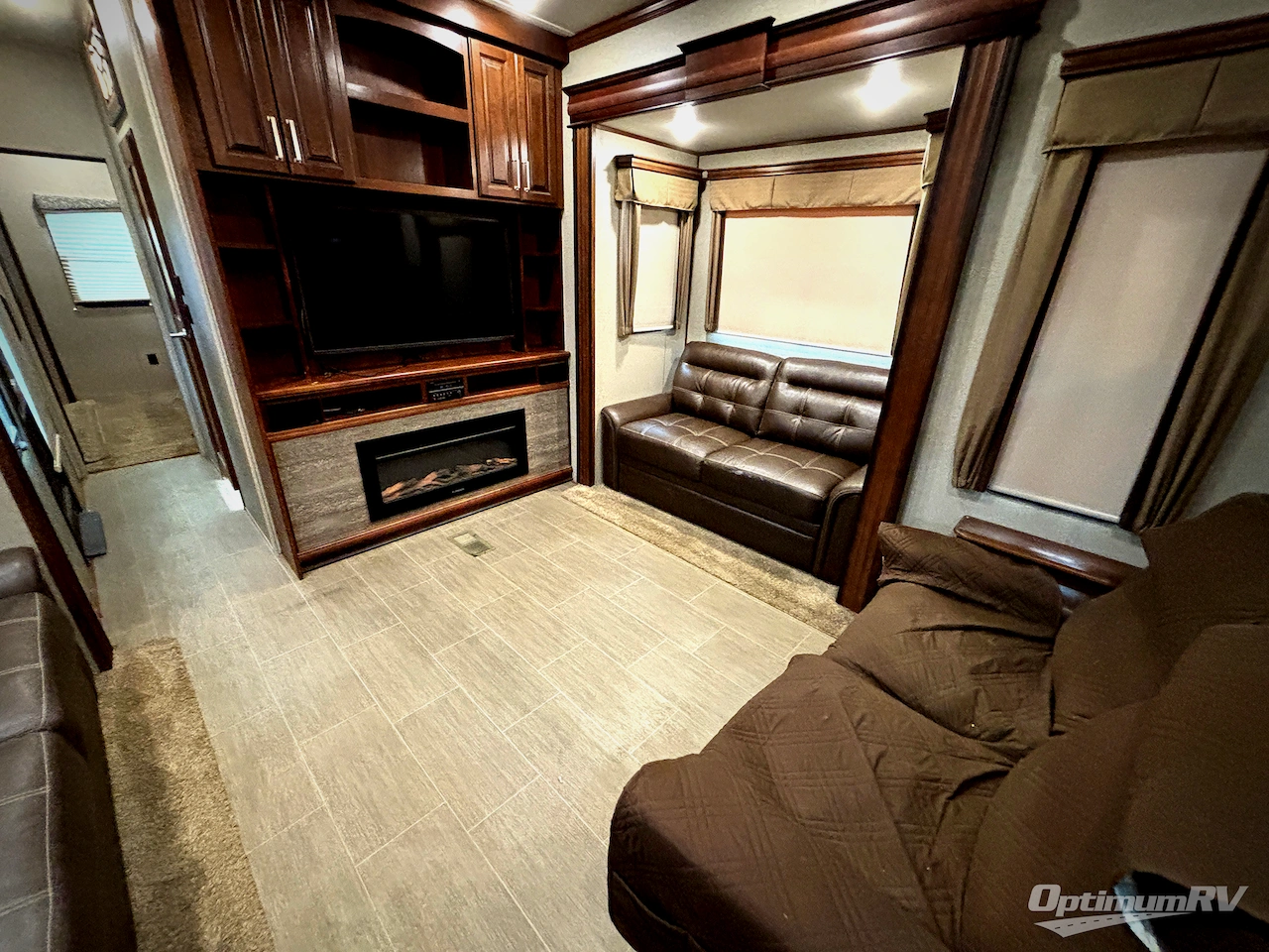 2019 Keystone alpine 3800FK Photo 13
