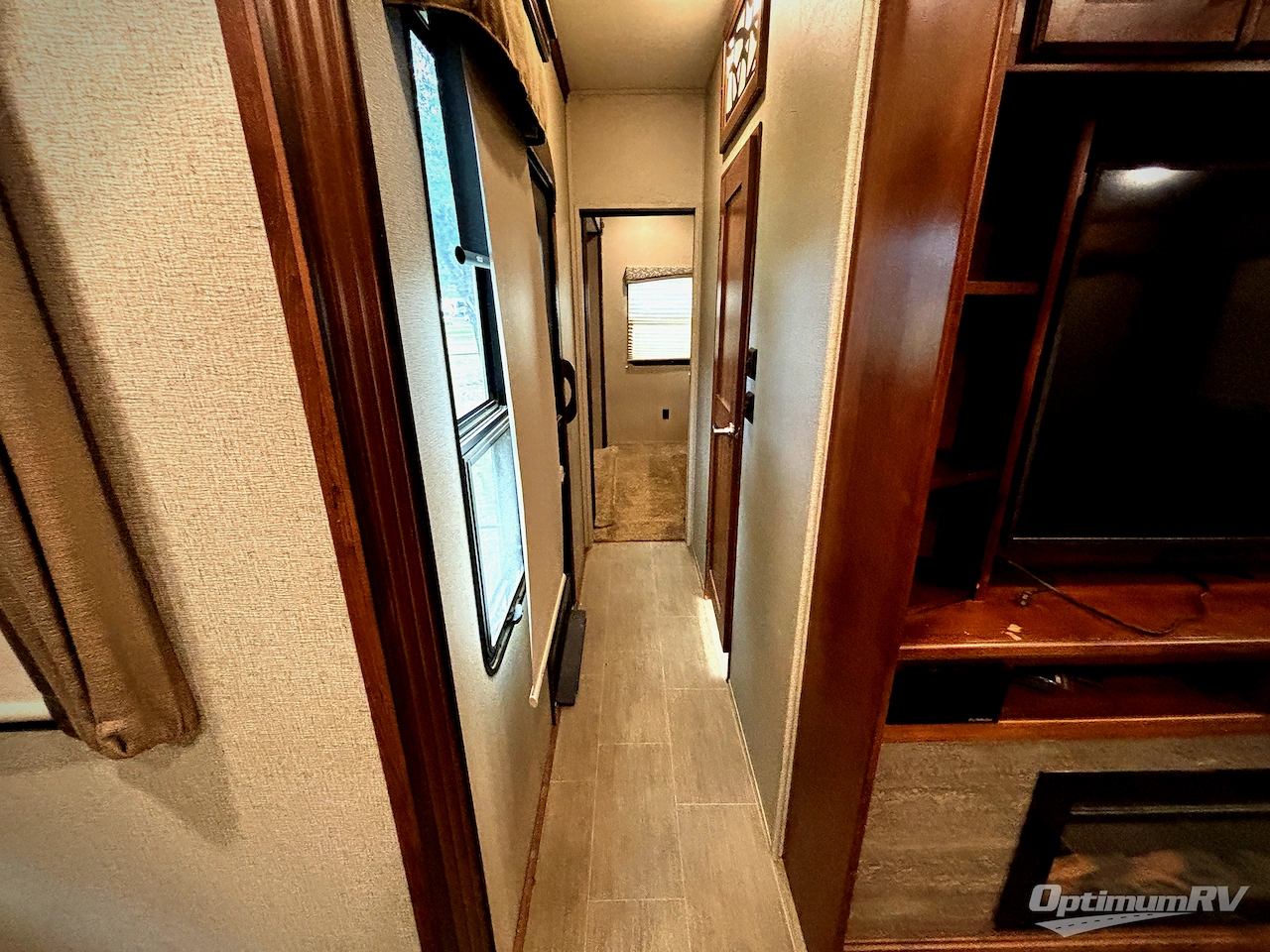 2019 Keystone alpine 3800FK Photo 18
