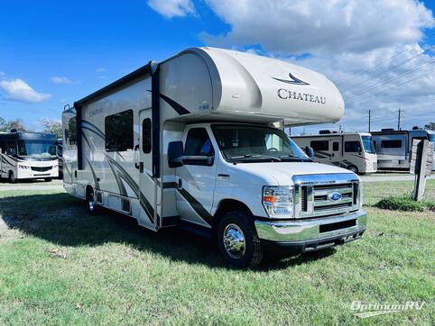 Used 2019 Thor Chateau 31Y Featured Photo